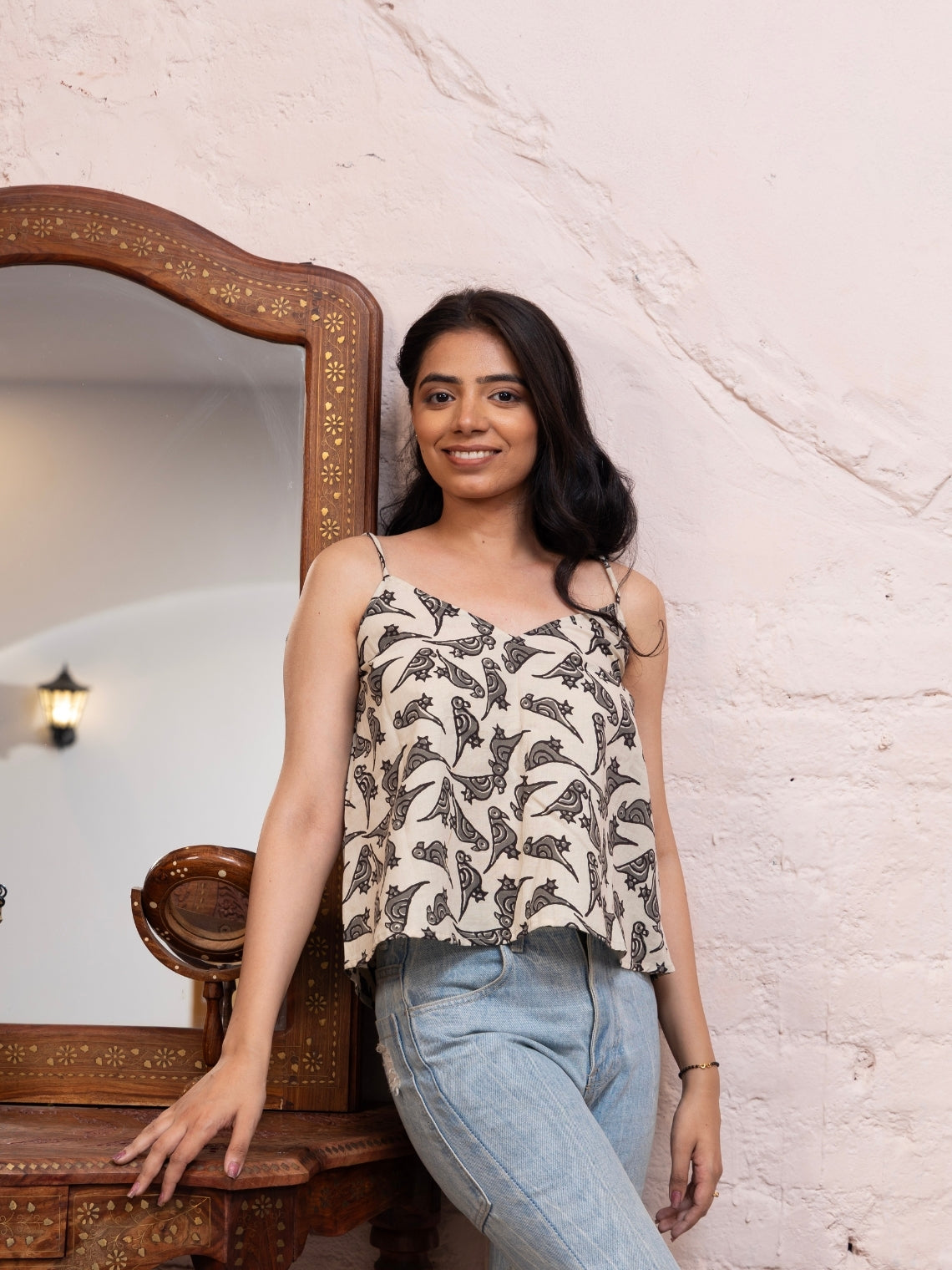 Kaatha – Black Bird Block Print Crop Top