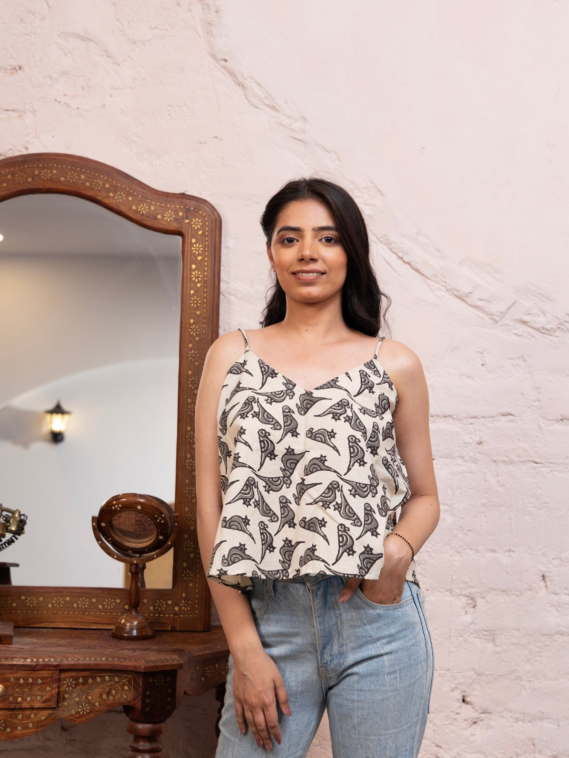 Kaatha – Black Bird Block Print Crop Top